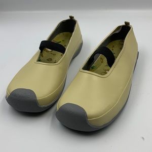 Traditional Chinese Coolie slippers